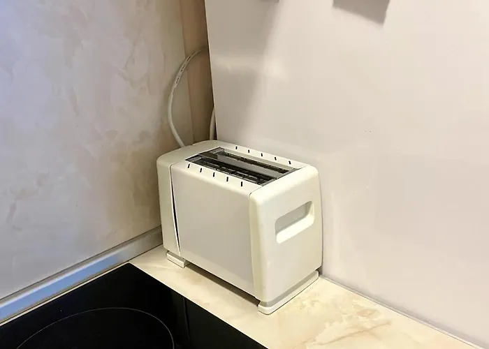 Cozy On Sunny Sunny Beach