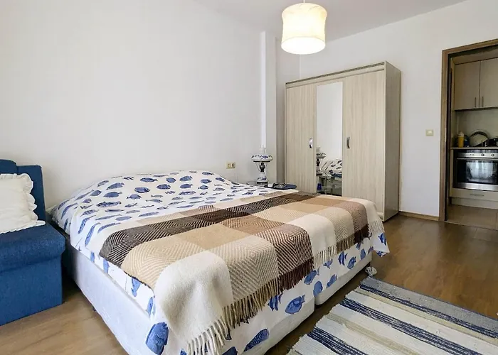 Cozy On Sunny * Sunny Beach